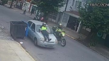 Guarda foi carregada da rua Pedro Américo até a Espírito Santo - Reprodução/Mais Santos