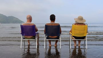 Espetáculo conta história de três amigos com mais de 50 anos - Divulgação