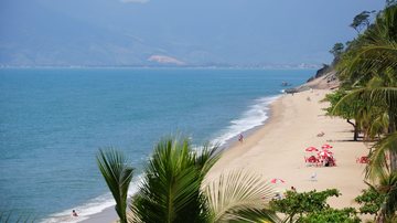 Praia Martim de Sá em Caraguatatuba - Gianni D'Angelo