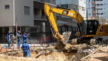 Trecho interditado fica na altura do 1º DP de Praia Grande - Prefeitura de Praia Grande