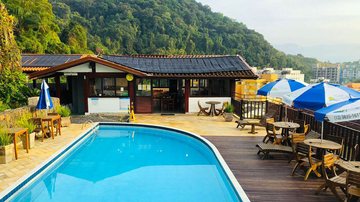 Piscina do Hotel Coquille é cercada pela Mata Atlântica - Jessica Aquino