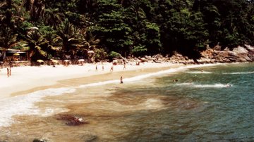 Praia do Éden (2004), em Guarujá , litoral de São Paulo - Pedro Rezende