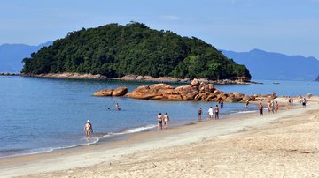 Praia da Mococa em Caraguatatuba, litoral de São Paulo - PMC