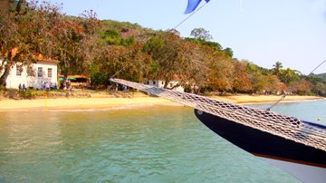 Ilha dos Porcos será leiloada em Ubatuba, SP Que tal uma ilha só pra você? Ilha dos Porcos, em Ubatuba será leiloada por ‘apenas’ R$ 23 milhões ilha dos porcos - Reginaldo Pupo