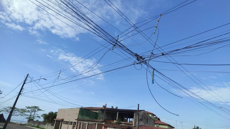 Foram registradas cinco ocorrências de furto de energia em dois bairros - Reprodução/Aconteceu em Bertioga