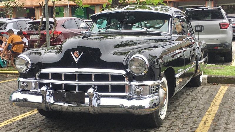 Edição ocorre na tenda de eventos, ao lado do Forte São João - Reprodução/Instagram @automovelclube_bertioga