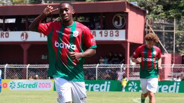 Gustavo foi o autor do único gol da Portuguesa Santista no jogo - Thiago Boriz/Bawa Sports/Divulgação