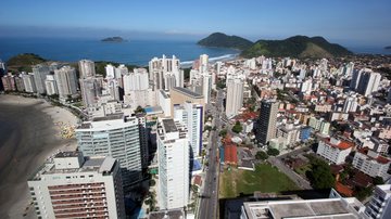 Uma das vítimas aparentava ter cerca de 25 anos e o outro, aproximadamente 50 anos - Pedro Rezende / Arquivo CN