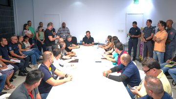 Reunião no paço municipal ocorreu na tarde de quinta-feira (20) - Fred Casagrande/Prefeitura de Praia Grande