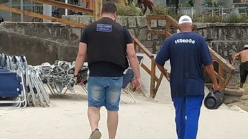 Guarujá, Ubatuba, Santos e Praia Grande possuem leis municipais que proíbem caixas de som nas praias - Prefeitura de Guarujá