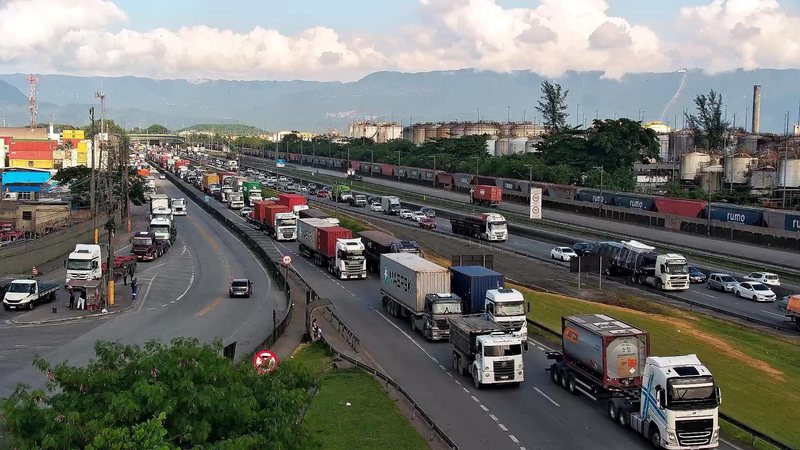 Rodovia Anchieta é uma das prejudicadas pelo alto fluxo - Reprodução/Artesp