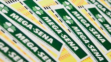 Próximo sorteio da Mega-Sena ocorre nesta terça-feira (25) - Marcello Casal Jr/Agência Brasil