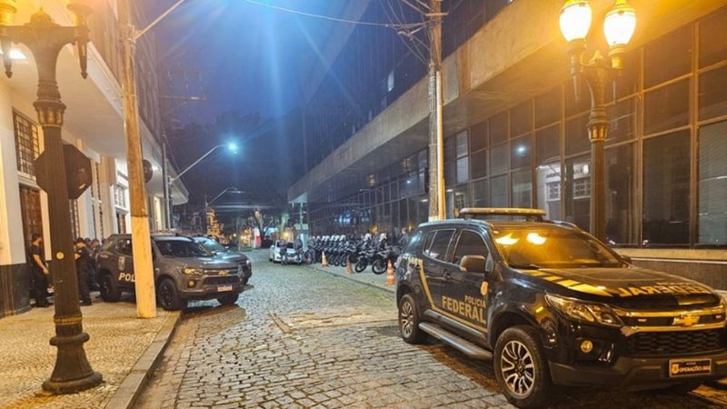 Grupo fornecia drogas, passagens aéreas, documentos e estadias no Brasil e na Europa - Divulgação/Polícia Federal