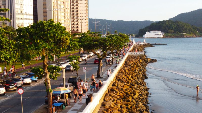 A partir das 9h do dia 31 ficará proibido o estacionamento de veículos em alguns pontos da orla - Carlos Nogueira/PMS