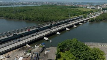 Interdição da ponte permanecerá até  conclusão das avaliações e definição das medidas corretivas - Divulgação/Ecovias