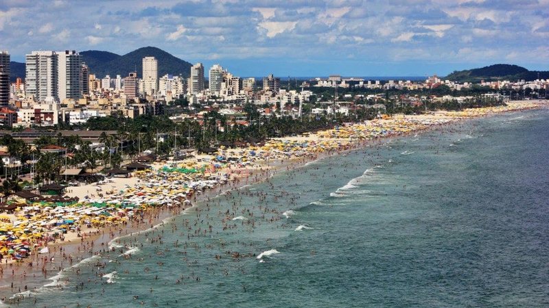 Sabesp terá 20,5 milhões de litros de água a mais à disposição para abastecer a região - Turismo Guarujá