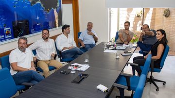 Encontro ocorreu entre representantes das duas prefeituras  e da empresa Pássaro Marron - André Santos/Prefeitura de São Sebastião