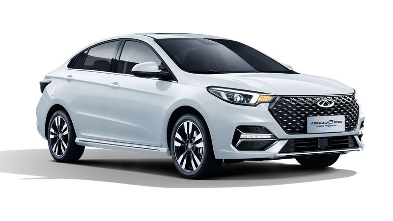Sedan modelo 2025 nas cores preta, branca e cinza - Divulgação