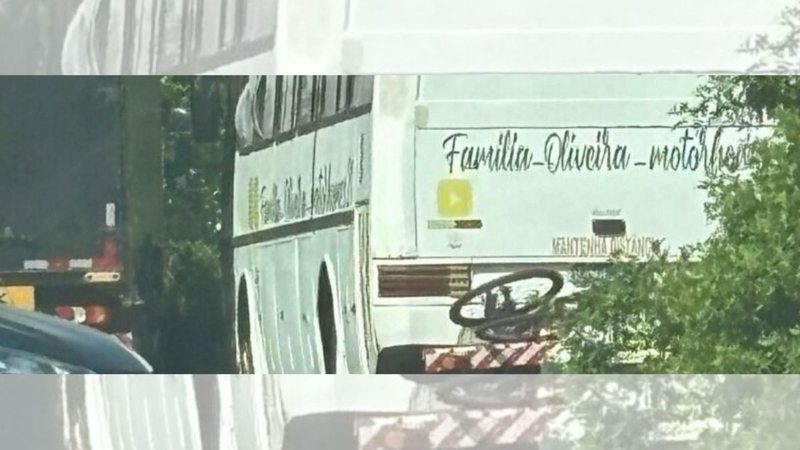 Motorhome estava em estacionamento na praia da Cocanha - Divulgação/Prefeitura de Caraguatatuba