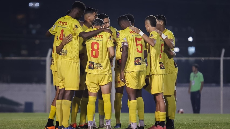 Jogo foi no estádio Anacleto Campanella, em São Caetano do Sul - Victor Bessa