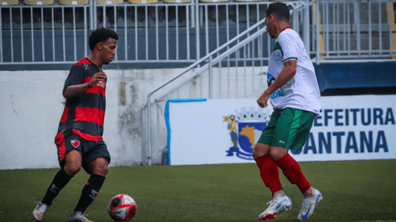 Gols da Briosa foram marcados por Bakary Nimaga e Luisinho - Letícia Weinz