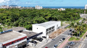 Com as obras em andamento, a franquia já oferece vagas para diversos cargos - Foto: Gustavo Freitas/CN