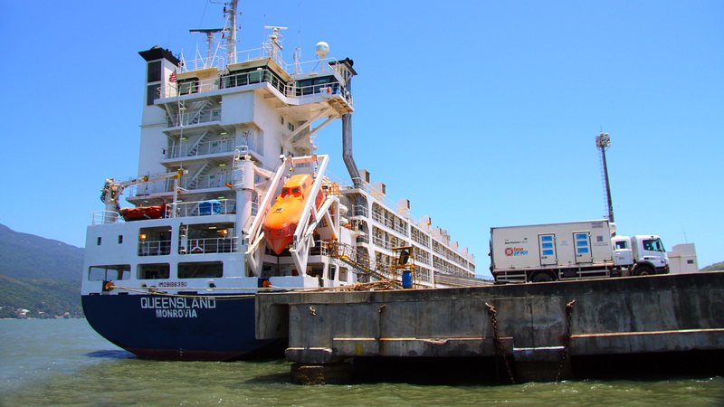 Porto de São Sebastião, que teve concessão renovada pelo governo federal até 2057 - Reginaldo Pupo