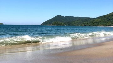 Fim de semana ainda deve ser ensolarado e com temperaturas altas no litoral paulista - Eleni Nogueira / CN