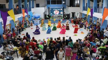 Programação conta com comidas típicas, exposição de artesanato e sessões de cartomancia - Prefeitura de Mongaguá