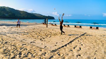 Quadra de Beach Tennis, em frente ao Duke Beach, em Maresias - Divulgação
