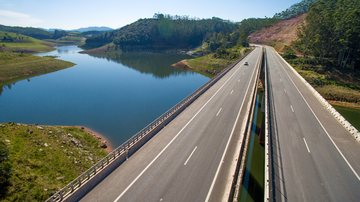 Rodovia dos Tamoios liga o Vale do Paraíba ao litoral norte de SP - Concessionária Tamoios