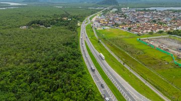 CNL afirma haver possibilidade de liberação de um trecho do acostamento da rodovia Rio-Santos - Gabriel Pacífico