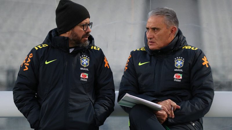 Antiga comissão técnica de Tite está toda no Santos - Reprodução/Lucas Figueiredo/CBF