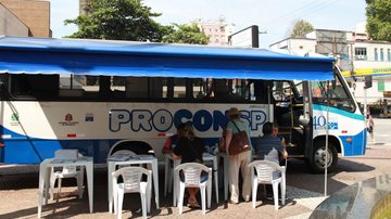 Serviço itinerante funciona como uma extensão do atendimento presencial do Procon Santos - Susan Hortas/Prefeitura de Santos