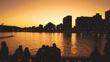 Programação poderá ser curtida com vista para o mar ou no centro histórico - Divulgação/Prefeitura de São Vicente