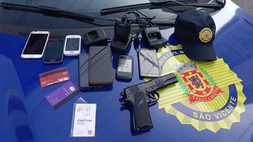 Homem é suspeito de ter assaltado uma farmácia e uma sorveteria - Divulgação/Prefeitura de São Vicente