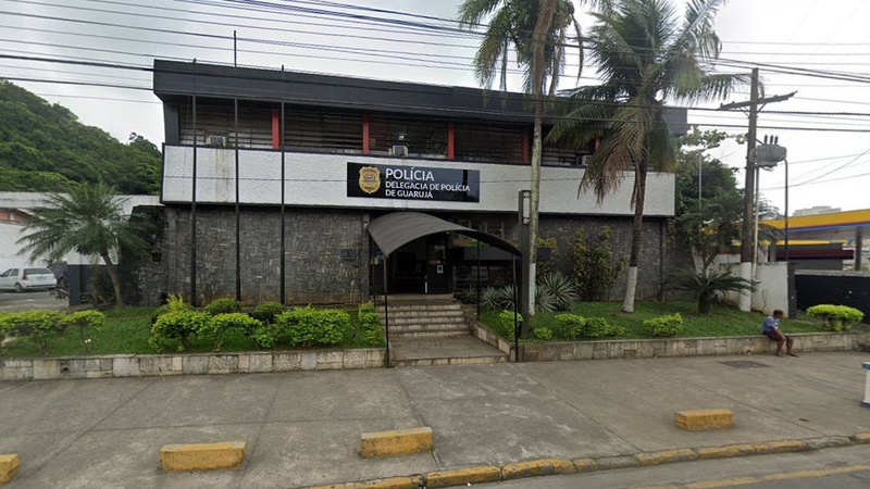 Caso foi registrado na Delegacia de Polícia Sede do Guarujá - Reprodução/Google Street View