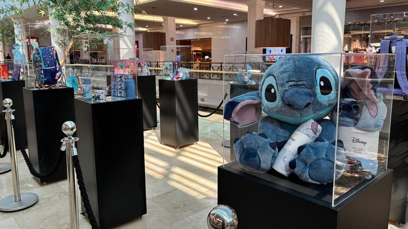 Exposição Lilo&Stitch no Praiamar Shopping