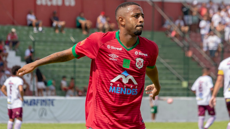 Meia Carlos Alberto volta para a Portuguesa Santista