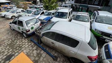 Vans, ônibus e caminhões tambem serão leiloados - Divulgação/Prefeitura de Ilhabela