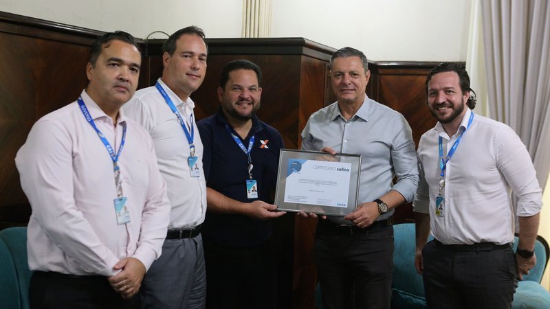 Santos recebe selo safira da Caixa por governança e sustentabilidade