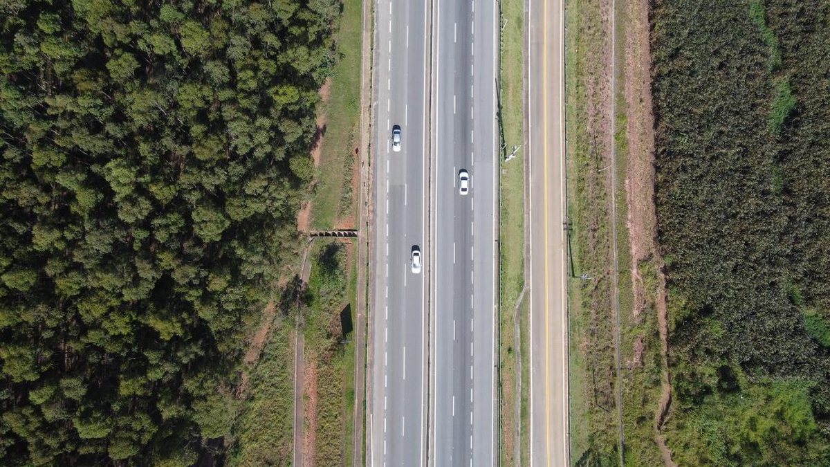 Viagem mais rápida na rodovia dos Tamoios muda rotina dos moradores após obras - Costa Norte