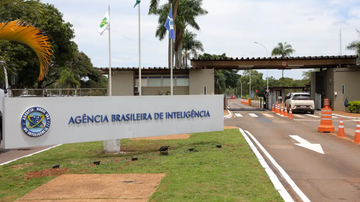 pf-indicia-35-pessoas-no-caso-da-abin-paralela