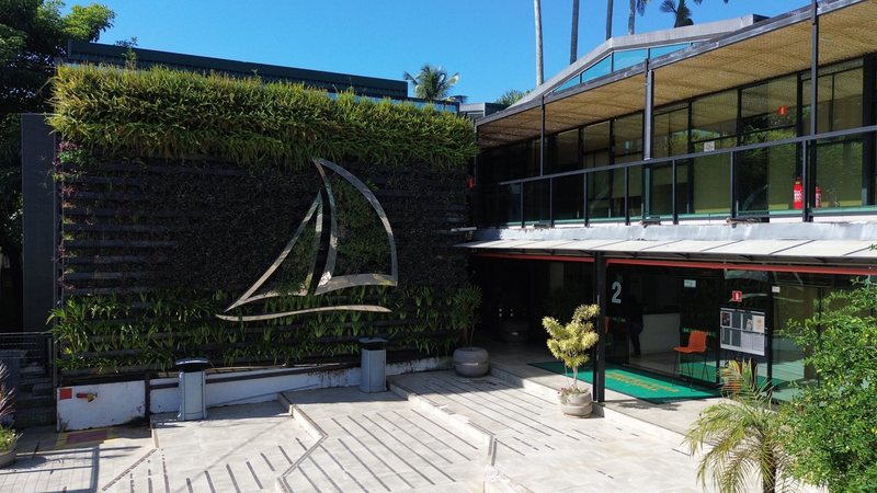 Crise nos royalties do petróleo afeta concessão de bolsas em Ilhabela