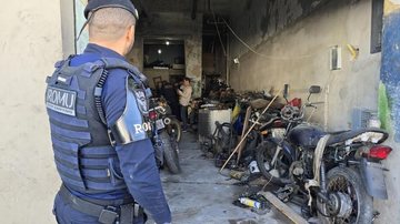 Desmanche de motos em Santos
