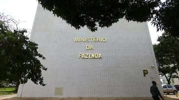 Governo revê regras do IOF e cria novo pacote para arrecadar mais