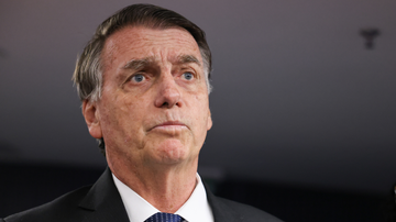 pf-indicia-jair-bolsonaro-e-mais-34-pessoas-no-caso-da-abin-paralela