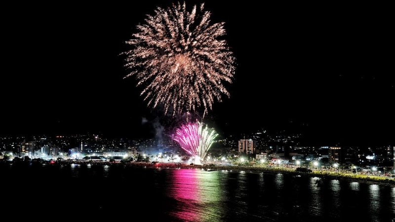 Proibição de fogos barulhentos é aprovada em cidade do litoral de SP