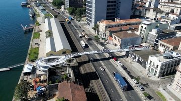 Nova passarela conecta centro histórico ao Parque Valongo, em Santos