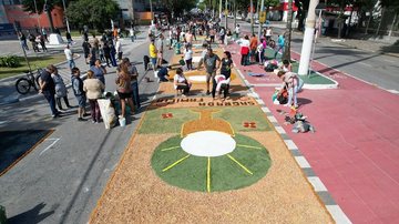 Tapetes de Corpus Christi em Guarujá